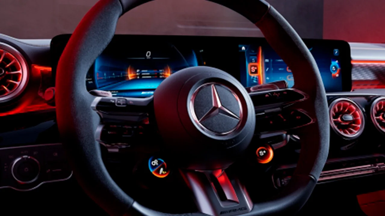 Alemautos-mercedes-benz-amg-a-45-s-interior-volante