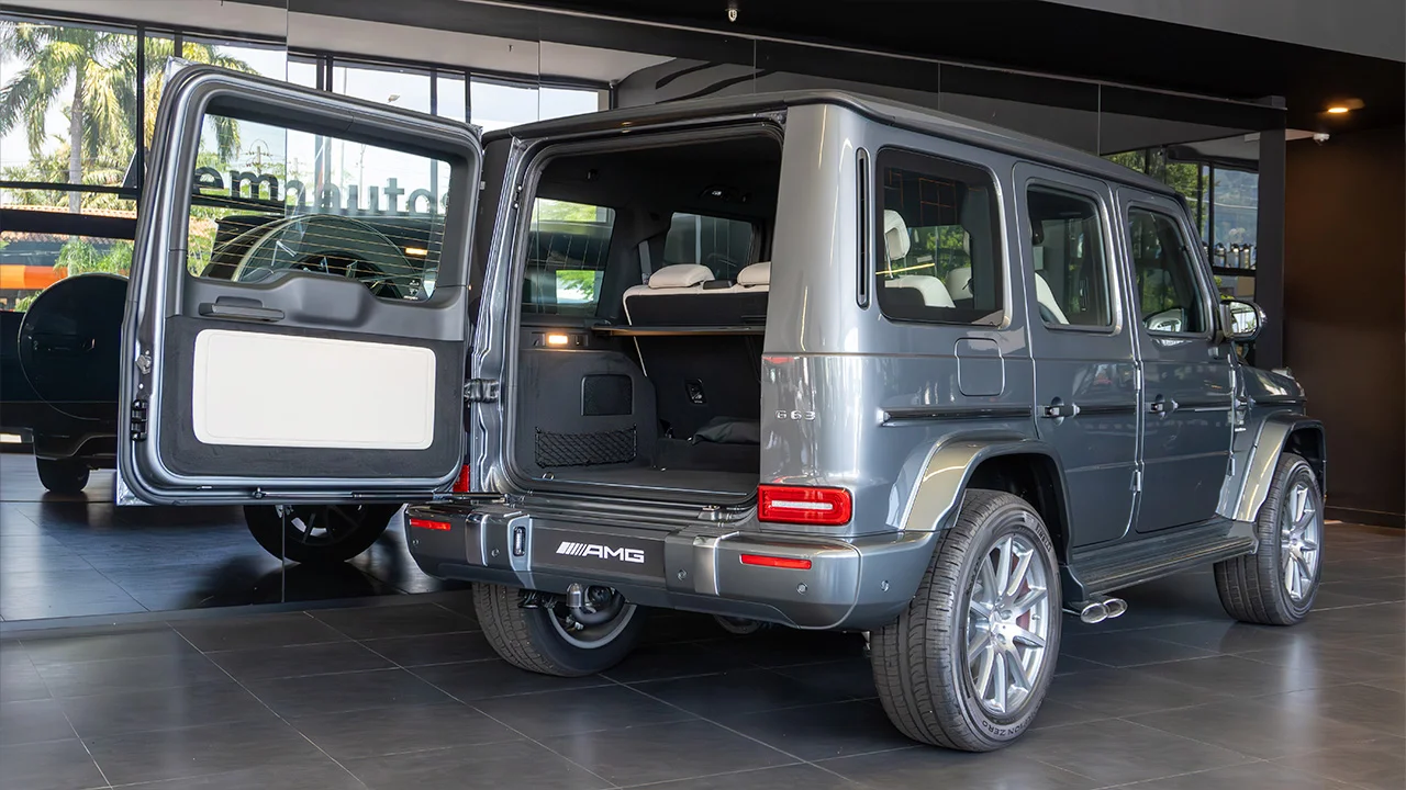 Alemautos-mercedes-benz-amg-g63-tooltip-maletero-new
