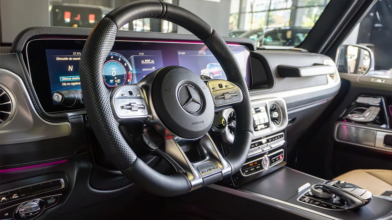 Alemautos-mercedes-benz-amg-g63-tooltip-volante-new