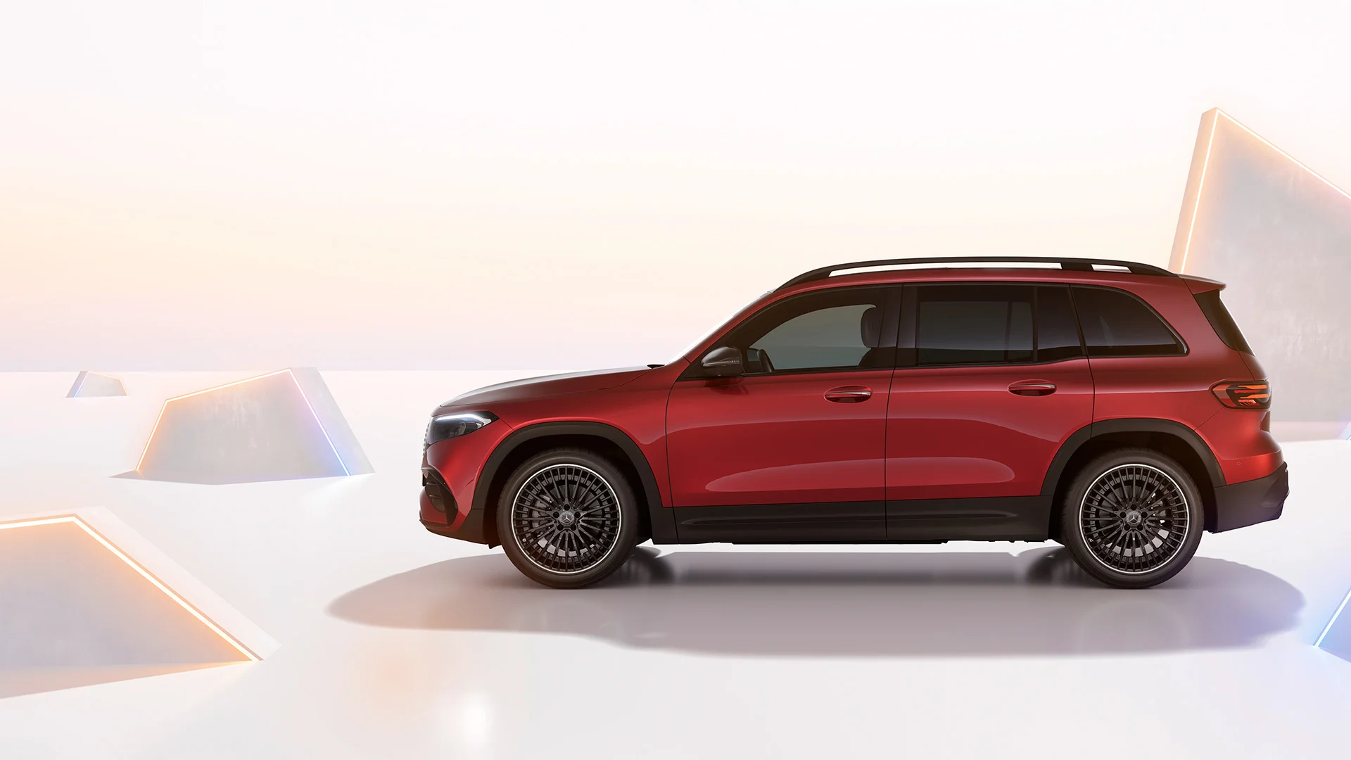 Mercedes-benz-alemautos-exterior-eqb-350-4matico