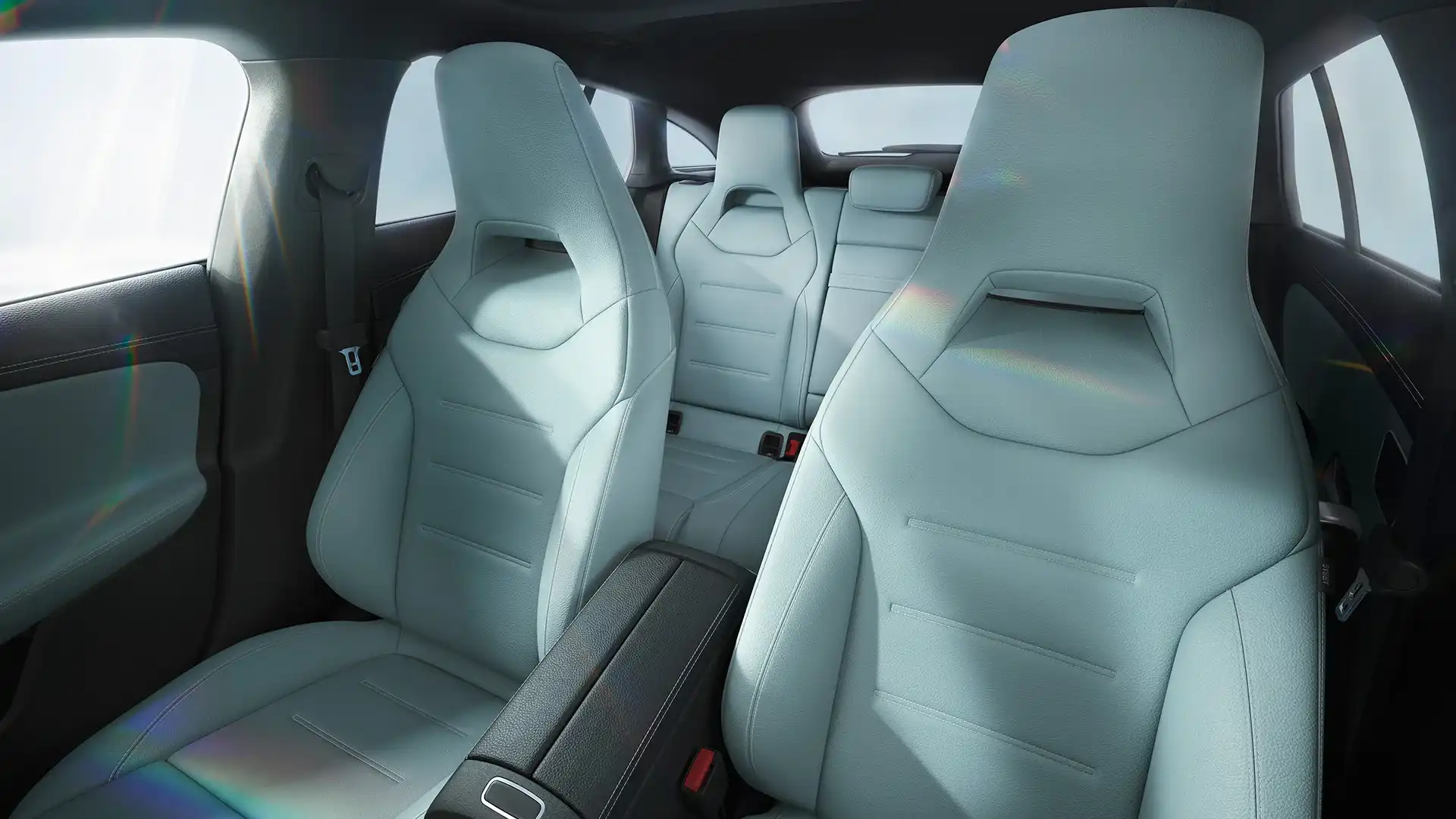 Mercedes-benz-alemautos-interior-tooltip-1-cla-45-s