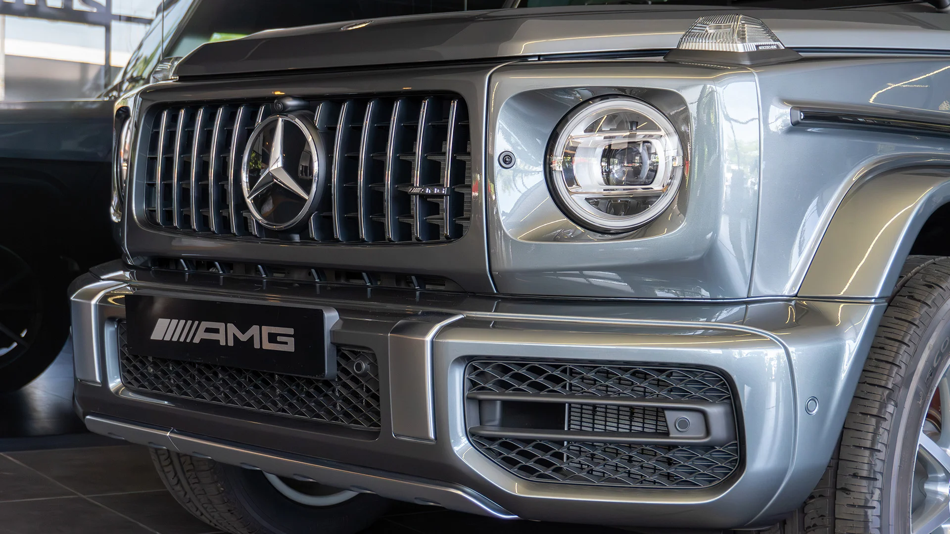 Alemautos-mercedes-benz-amg-g63-izquierda-new