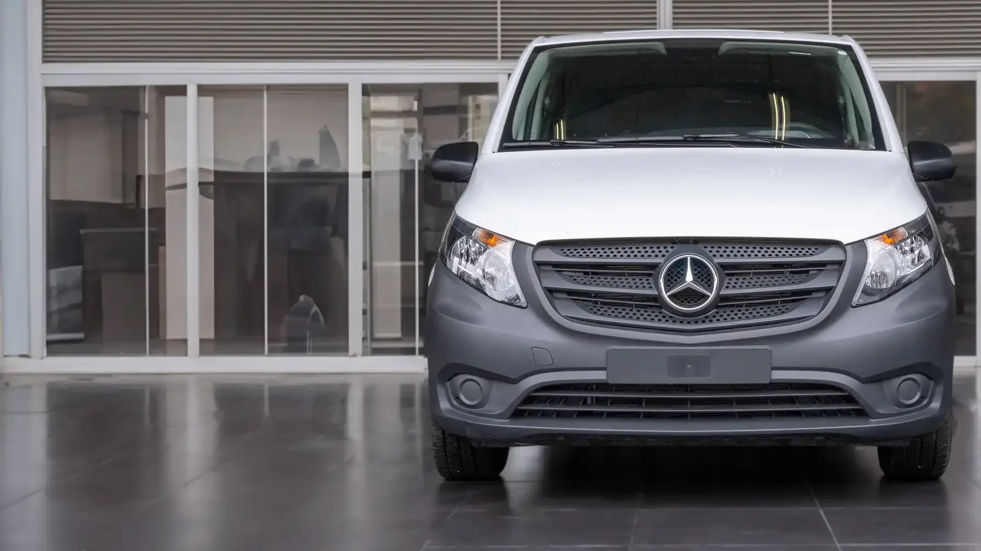 alemautos-mercedes-benz-blog-vans-vito-panel