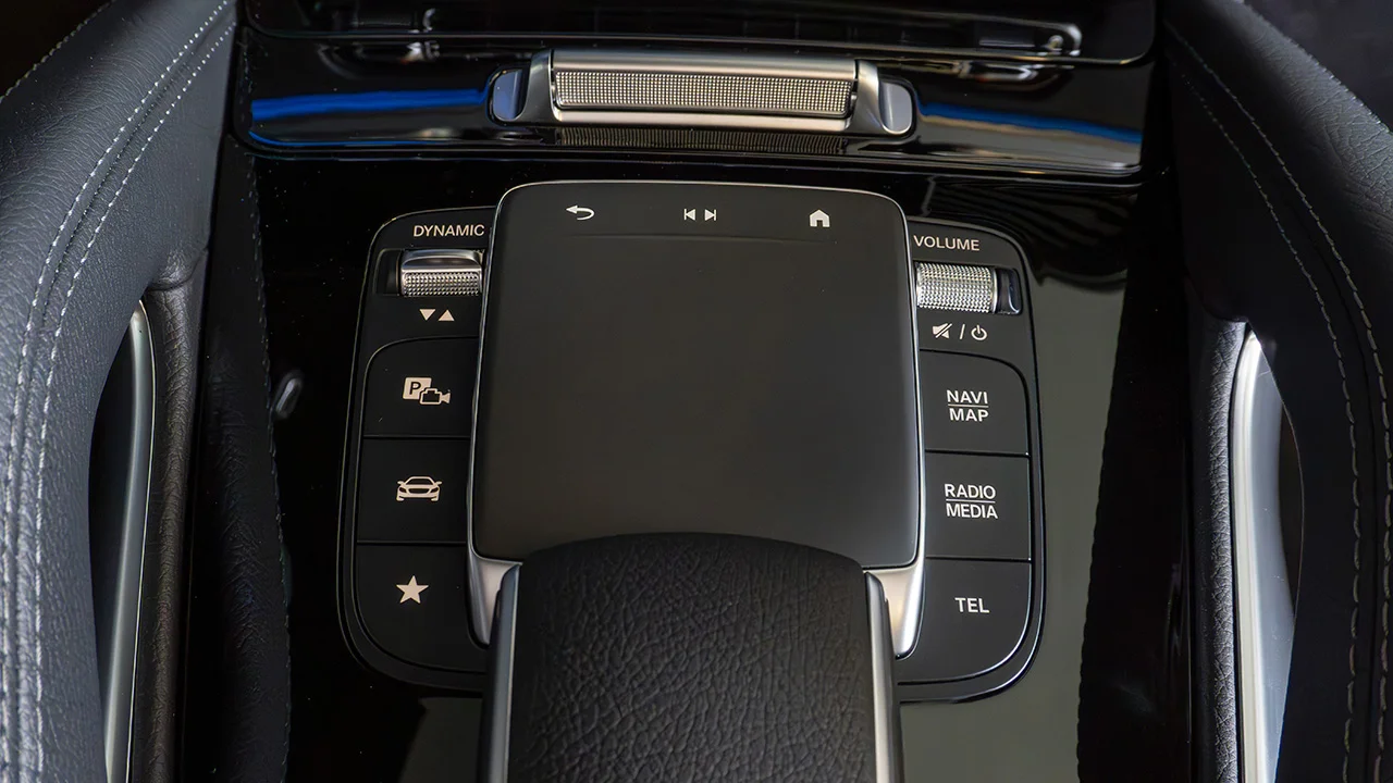 alemautos-mercedes-benz-consola-gle-450-v2