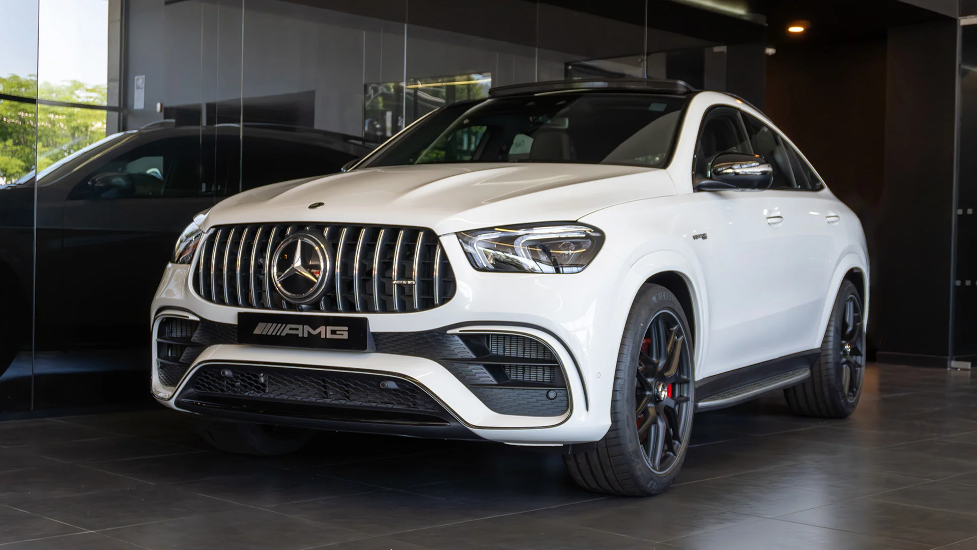 alemautos-mercedes-benz-exterior-gle-63s-coupe-mobile-new