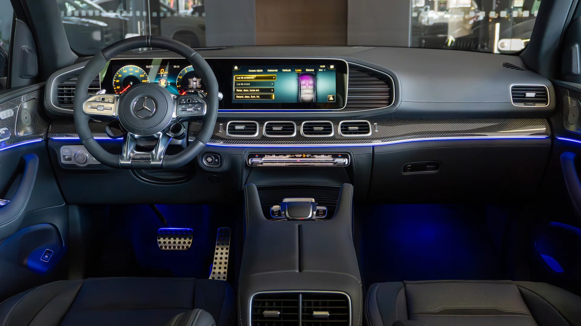 alemautos-mercedes-benz-gle-63s-interior-mobile-v2