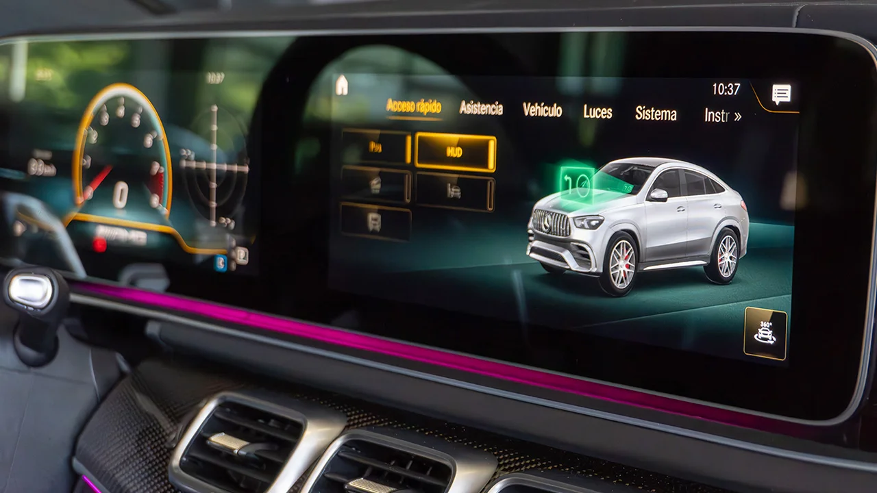 alemautos-mercedes-benz-tablero-gle-63s-coupe-new