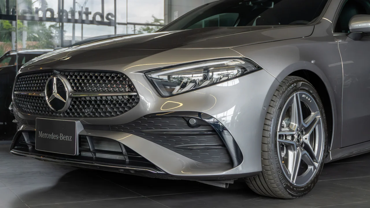 alemautos mercedes benz a25 farolas delanteras new
