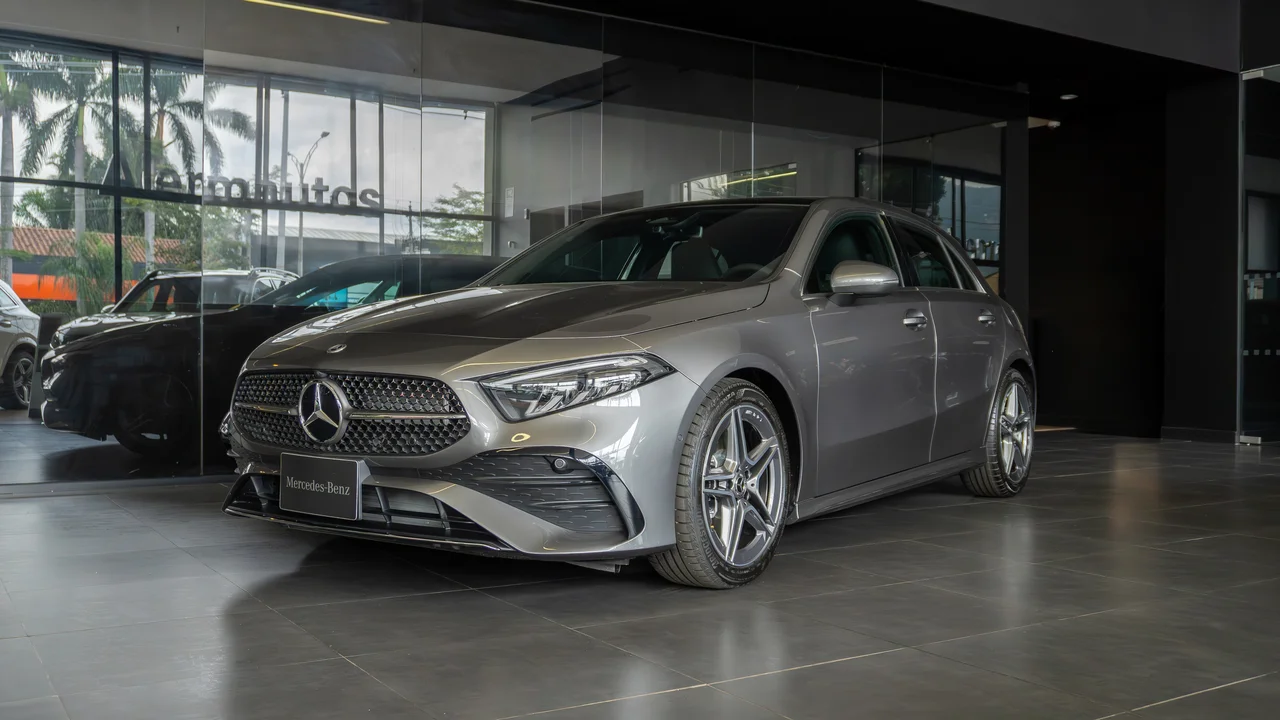 alemautos mercedes benz a250 izquierda new