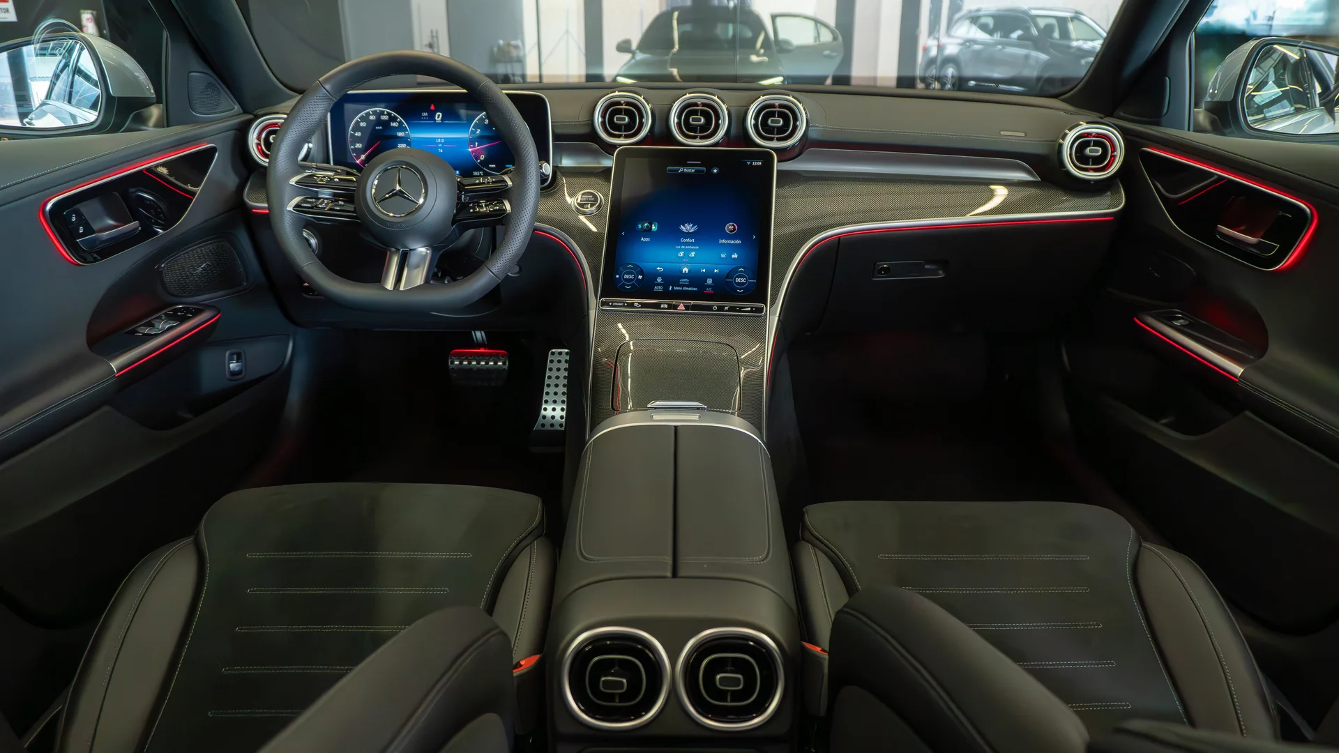 alemautos-mercedes-benz-c200-interior-mobile-v2