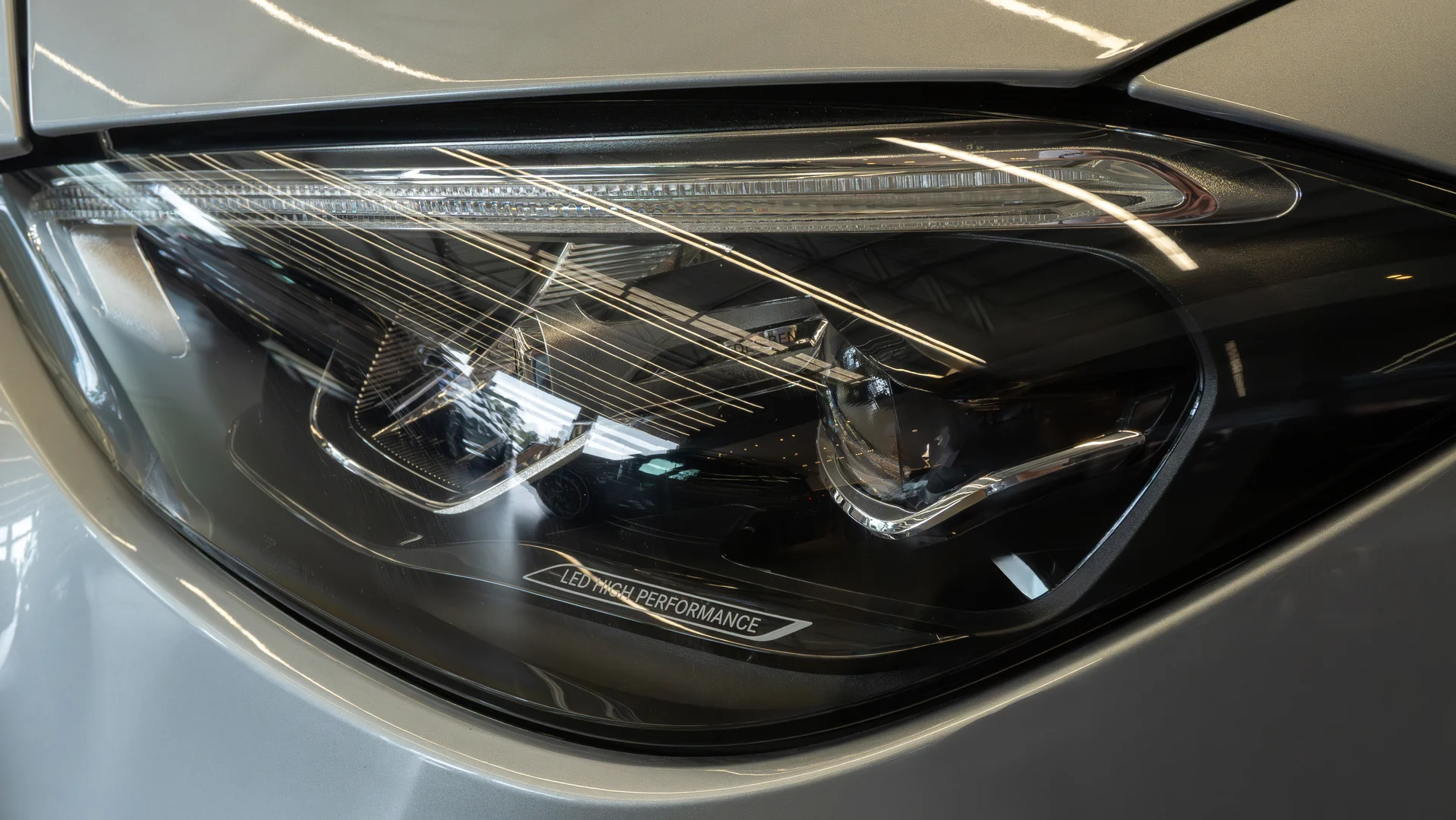 alemautos-mercedes-benz-c200-luces-delanteras-new
