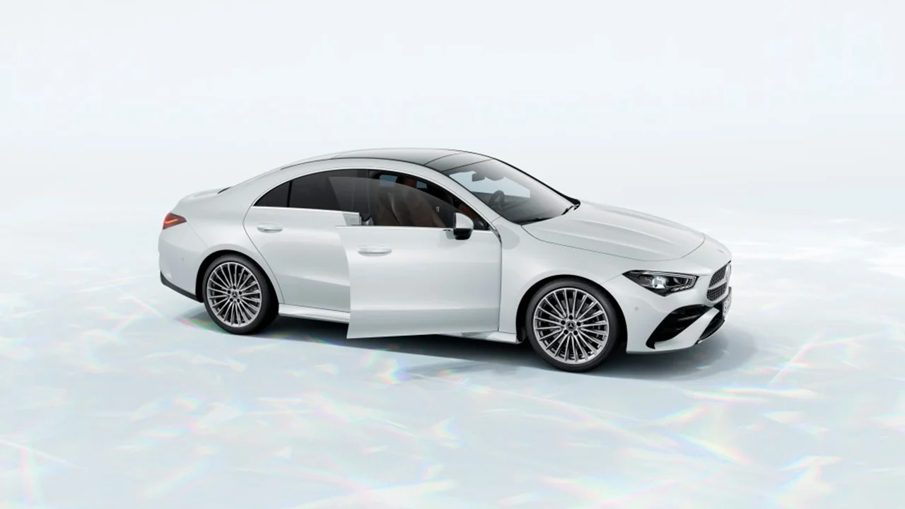 alemautos-mercedes-benz-cla-200-ext-puertas-new
