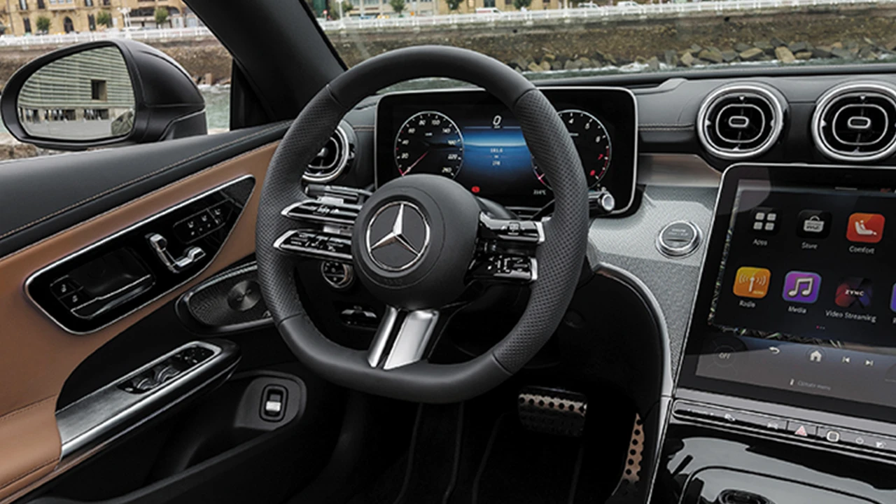 alemautos-mercedes-benz-cla-200-int-volante-new