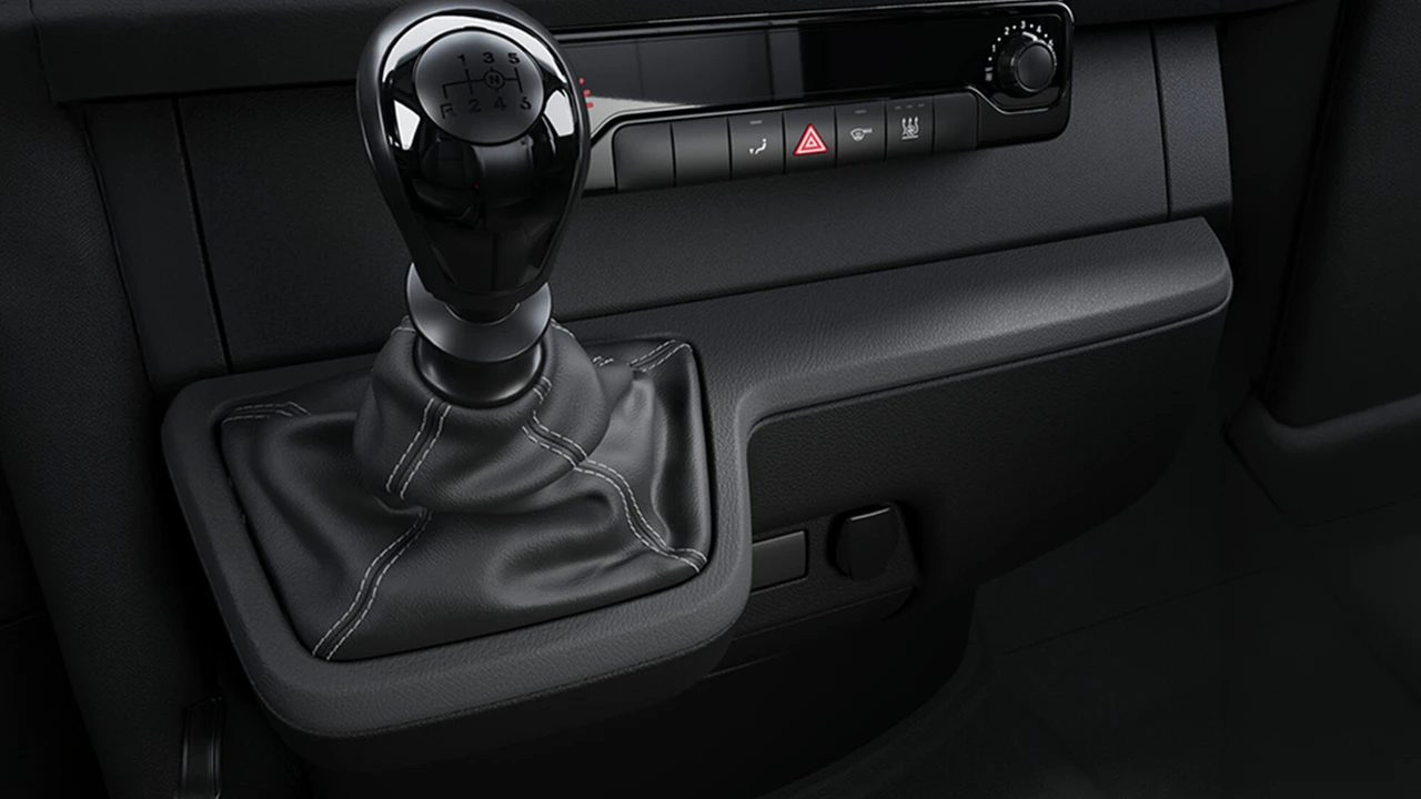 Mercedes-benz-alemautos-interior-tooltip-1-sprinter