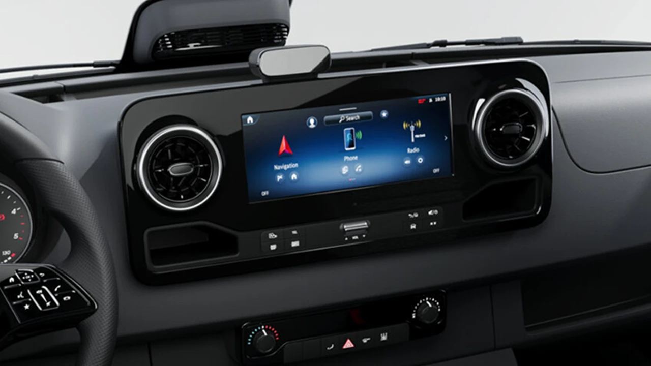 Mercedes-benz-alemautos-interior-tooltip-3-sprinter